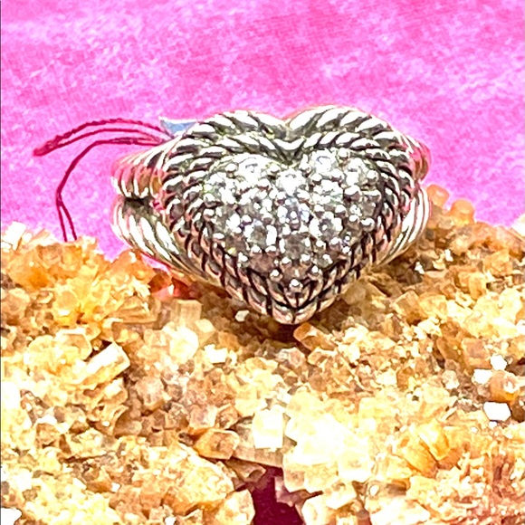 Judith Ripka Sterling Heart Ring sz 8! - Picture 3 of 9